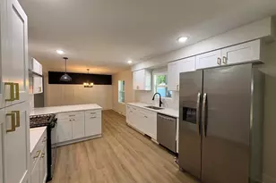 1781 Pinnacle Dr SW, Wyoming, MI 49519 - Photo 7