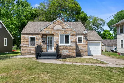 301 Lemyra Street SE, Wyoming, MI 49548 - Photo 1