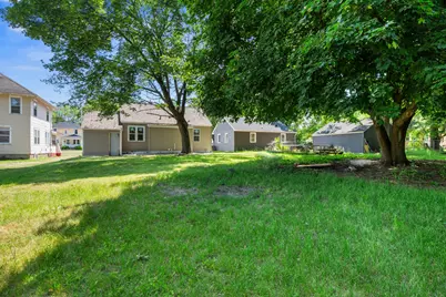 301 Lemyra Street SE, Wyoming, MI 49548 - Photo 27