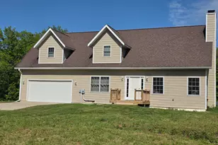 6717 Old Pipestone Rd, Eau Claire, MI 49111 - Photo 3