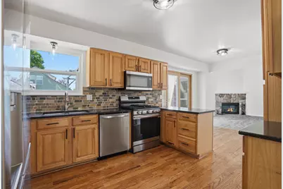 44890 Greenwood Drive, Belleville, MI 48111 - Photo 7
