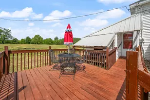 5304 W 48 Rd, Cadillac, MI 49601 - Photo 3