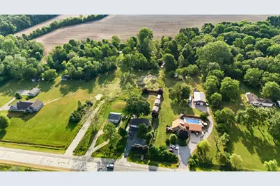2743 N Michigan 140 Highway, Watervliet, MI 49098 - Photo 37