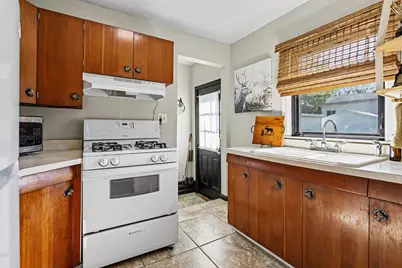 1414 Margaret Place, Saint Joseph, MI 49085 - Photo 13