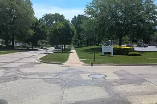 1738 Oak St, Monroe, MI 48161 - Photo 37