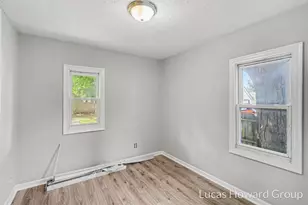 29 Shellenberger Ave, Battle Creek, MI 49037 - Photo 13