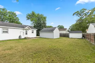 305 Majestic St SE, Grand Rapids, MI 49548 - Photo 19