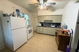 226 Monroe St, Allegan, MI 49010 - Photo 19