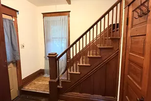 226 Monroe St, Allegan, MI 49010 - Photo 9