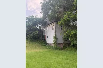 226 Monroe Street, Allegan, MI 49010 - Photo 3