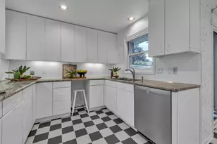 558 Heritage Dr, Ann Arbor, MI 48105 - Photo 21