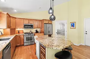9619 Tarpon Springs Dr, Portage, MI 49002 - Photo 5