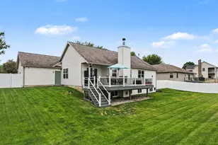 2632 Fairfield Dr, Zeeland, MI 49464 - Photo 33