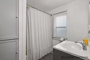 488 W Southern Ave, Muskegon, MI 49441 - Photo 15