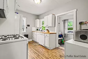 488 W Southern Ave, Muskegon, MI 49441 - Photo 11