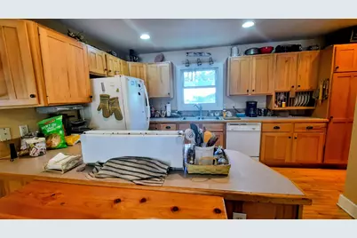 8052 Schroeder Street, Onekama, MI 49675 - Photo 31