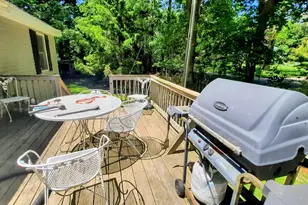 8052 Schroeder St, Onekama, MI 49675 - Photo 5