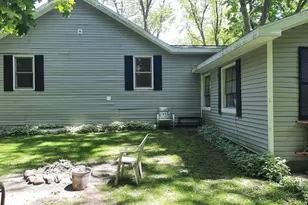 8052 Schroeder St, Onekama, MI 49675 - Photo 57