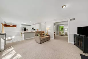 11261 Bridlewood Trail, Berrien Springs, MI 49103 - Photo 23