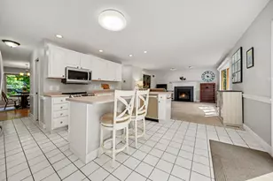 11261 Bridlewood Trail, Berrien Springs, MI 49103 - Photo 27