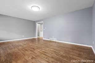 4871 Newcastle Dr SE, Grand Rapids, MI 49508 - Photo 5