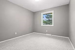 4871 Newcastle Dr SE, Grand Rapids, MI 49508 - Photo 29