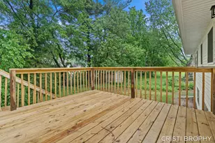 4871 Newcastle Dr SE, Grand Rapids, MI 49508 - Photo 53