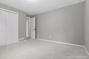 4871 Newcastle Dr SE, Grand Rapids, MI 49508 - Photo 27