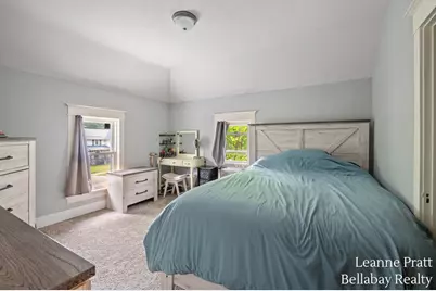 727 E Clinton Street, Hastings, MI 49058 - Photo 15