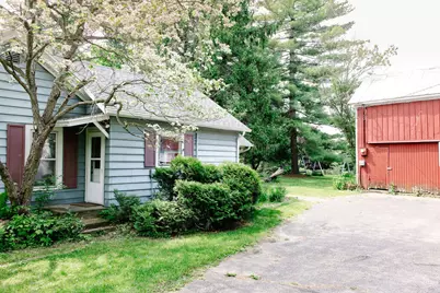 421 SE Kinsey Avenue SE, Caledonia, MI 49316 - Photo 7