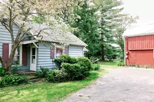 421 Kinsey Ave SE, Caledonia, MI 49316 - Photo 7