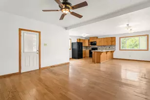 15684 Madron Lake Rd, Buchanan, MI 49107 - Photo 7