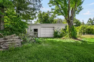 15684 Madron Lake Rd, Buchanan, MI 49107 - Photo 27