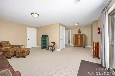 1015 Grosvenor Drive #Unit 4, Greenville, MI 48838 - Photo 27