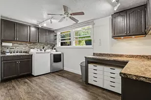 1556 Jasmine Rd, Saint Joseph, MI 49085 - Photo 19