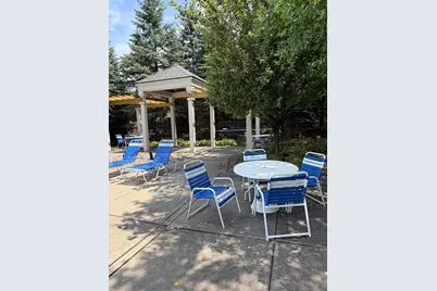 11107 Farmingdale Lane #130, Walled Lake, MI 48390 - Photo 33