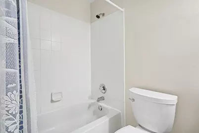 11107 Farmingdale Lane #130, Walled Lake, MI 48390 - Photo 21