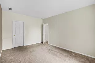 11107 Farmingdale Ln, Walled Lake, MI 48390 - Photo 23