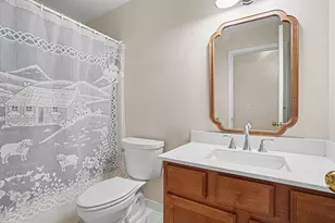 11107 Farmingdale Ln, Walled Lake, MI 48390 - Photo 25
