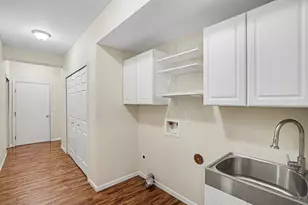 11107 Farmingdale Ln, Walled Lake, MI 48390 - Photo 15