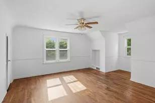 1158 W Reid Rd, Flint, MI 48507 - Photo 13