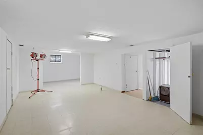 1158 W Reid Road, Flint, MI 48507 - Photo 19