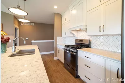2285 Whistle Creek Drive SW, Byron Center, MI 49315 - Photo 9