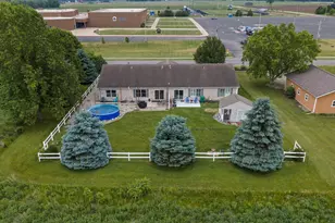 22710 Diamond Cove St, Cassopolis, MI 49031 - Photo 5