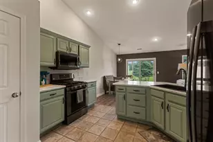 22710 Diamond Cove St, Cassopolis, MI 49031 - Photo 35