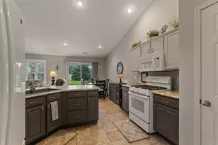 22710 Diamond Cove St, Cassopolis, MI 49031 - Photo 17