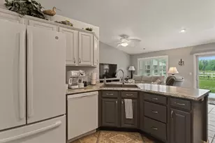 22710 Diamond Cove St, Cassopolis, MI 49031 - Photo 17