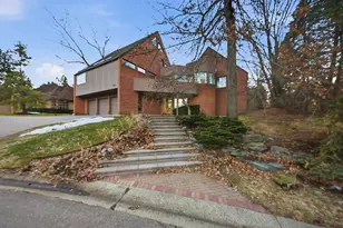 4708 Buckby Cross, Bloomfield Hills, MI 48302 - Photo 79