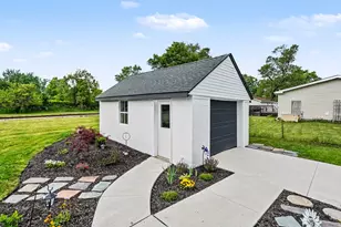 396 Wabash St, Milan, MI 48160 - Photo 5