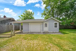 825 Gerald Ave, Jackson, MI 49203 - Photo 19